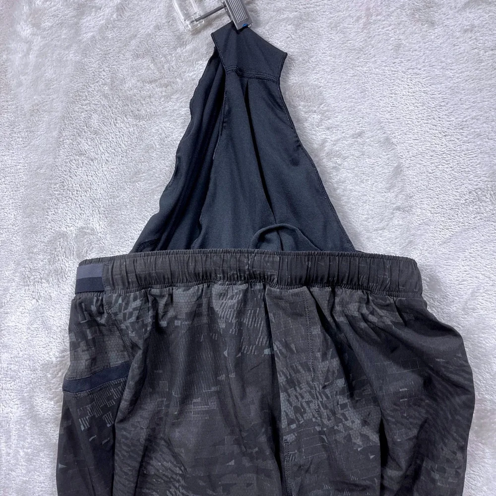 Lululemon Surge Lined Shorts Men Small Black Geometric Camo Running
